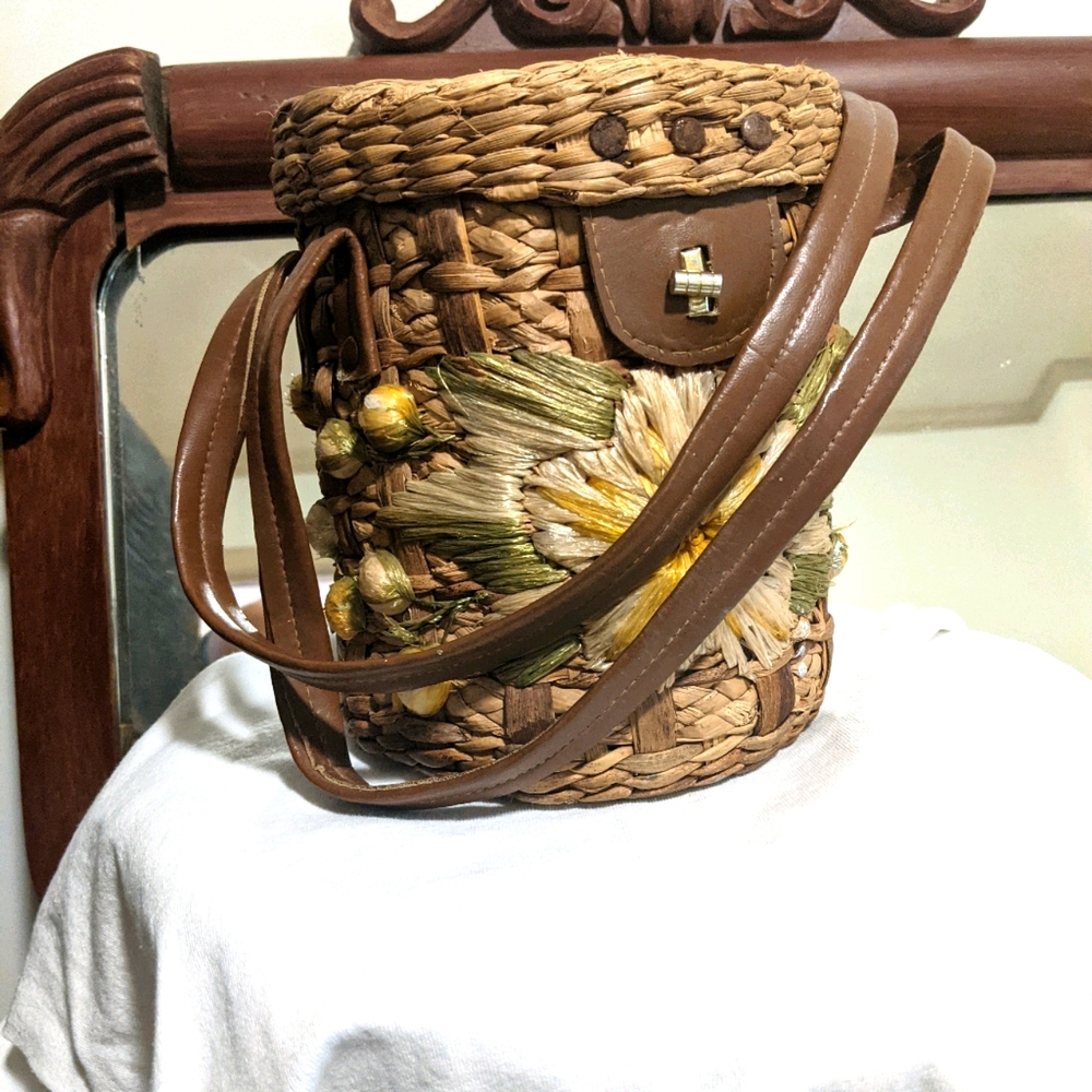 Vintage bucket purse